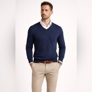 Joseph & Lyman 100% Extra Fine Merino Wool Navy V-Neck Sweater Made Italy Size M